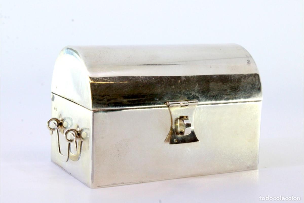 Antig&uuml;edades: Caja de plata - Foto 5
