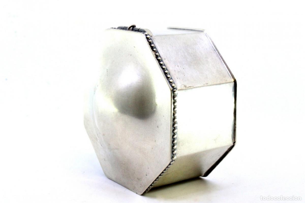 Antig&uuml;edades: Caja de plata - Foto 3