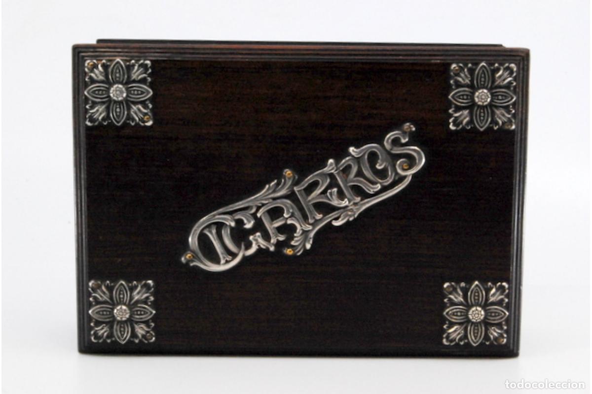 Antig&uuml;edades: Caja de cigarrillos, hecha de madera y plata. - Foto 2