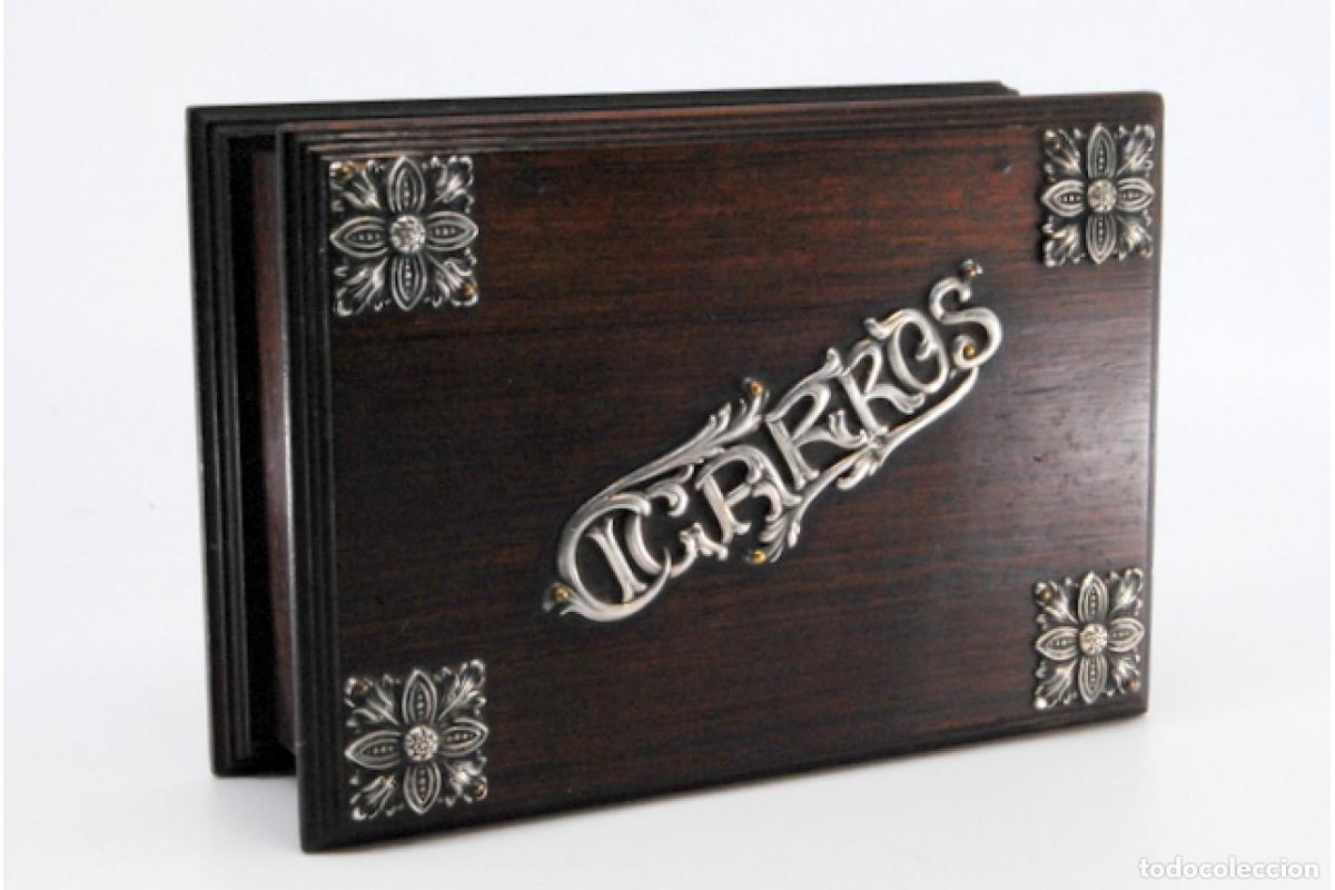 Antig&uuml;edades: Caja de cigarrillos, hecha de madera y plata. - Foto 6