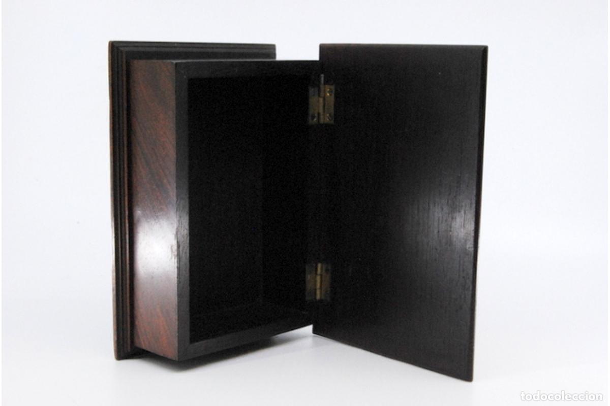 Antig&uuml;edades: Caja de cigarrillos, hecha de madera y plata. - Foto 9
