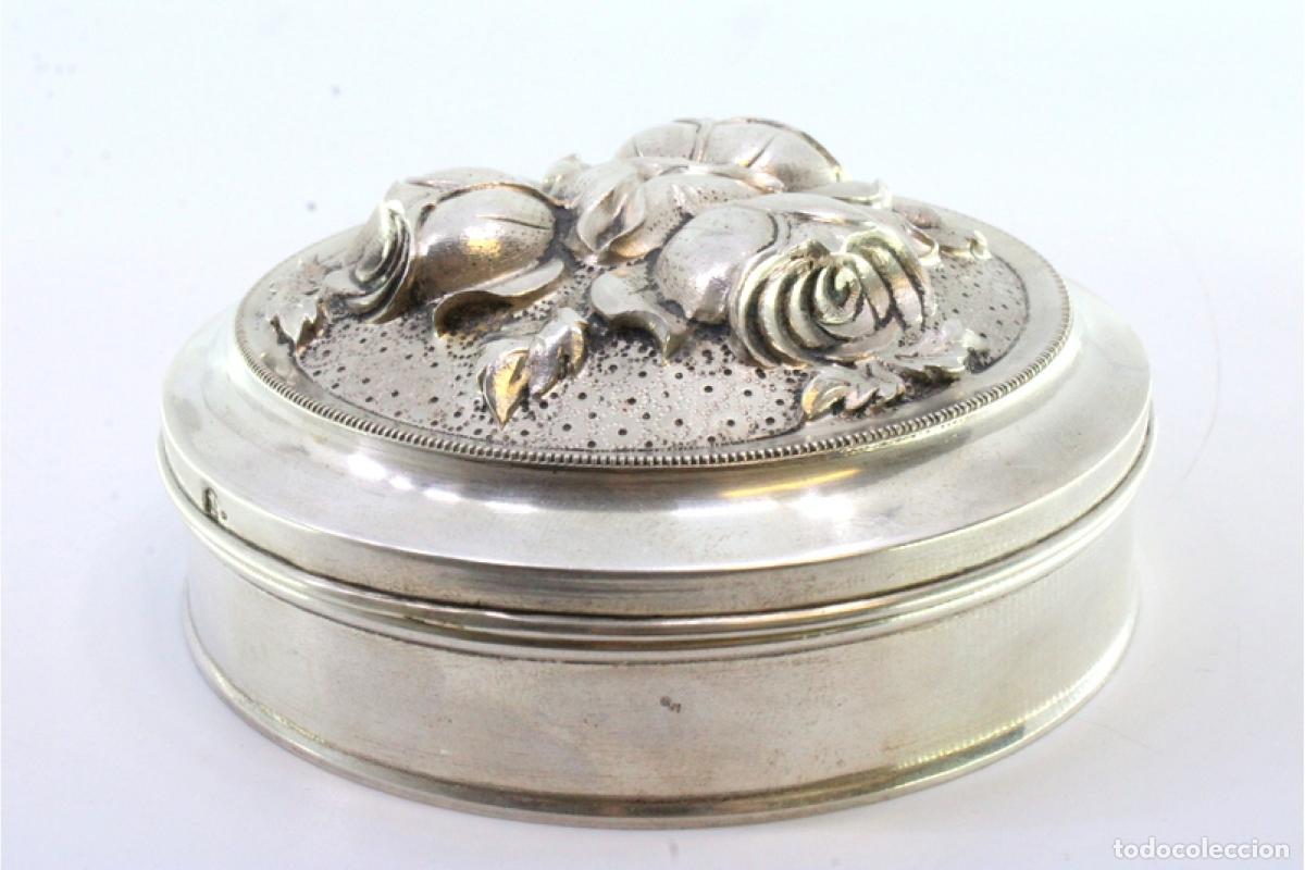 Antig&uuml;edades: Caja de plata - Foto 3