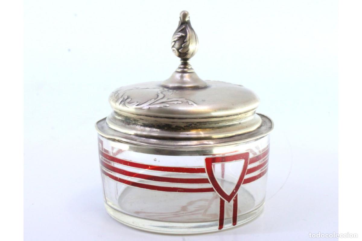 Antig&uuml;edades: Caja de plata - Foto 3