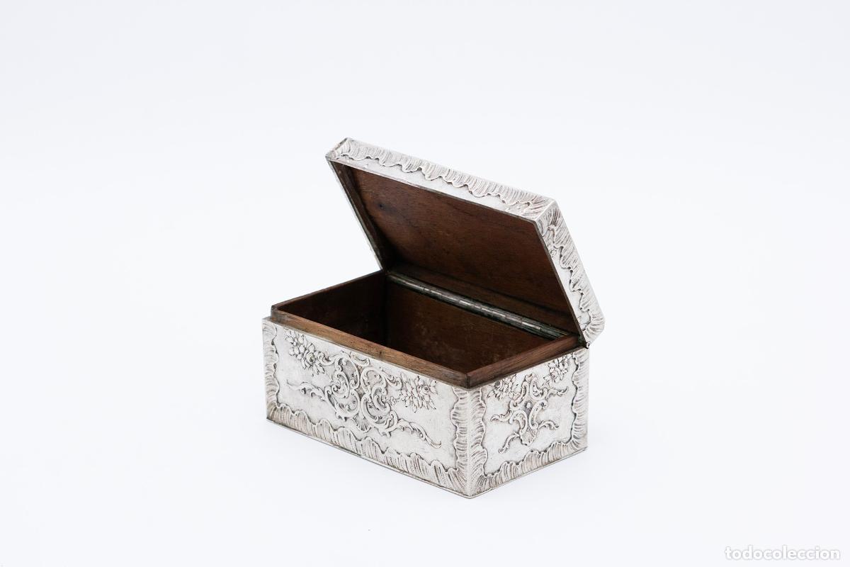 Antig&uuml;edades: Caja de tabaco, en plata - Foto 1