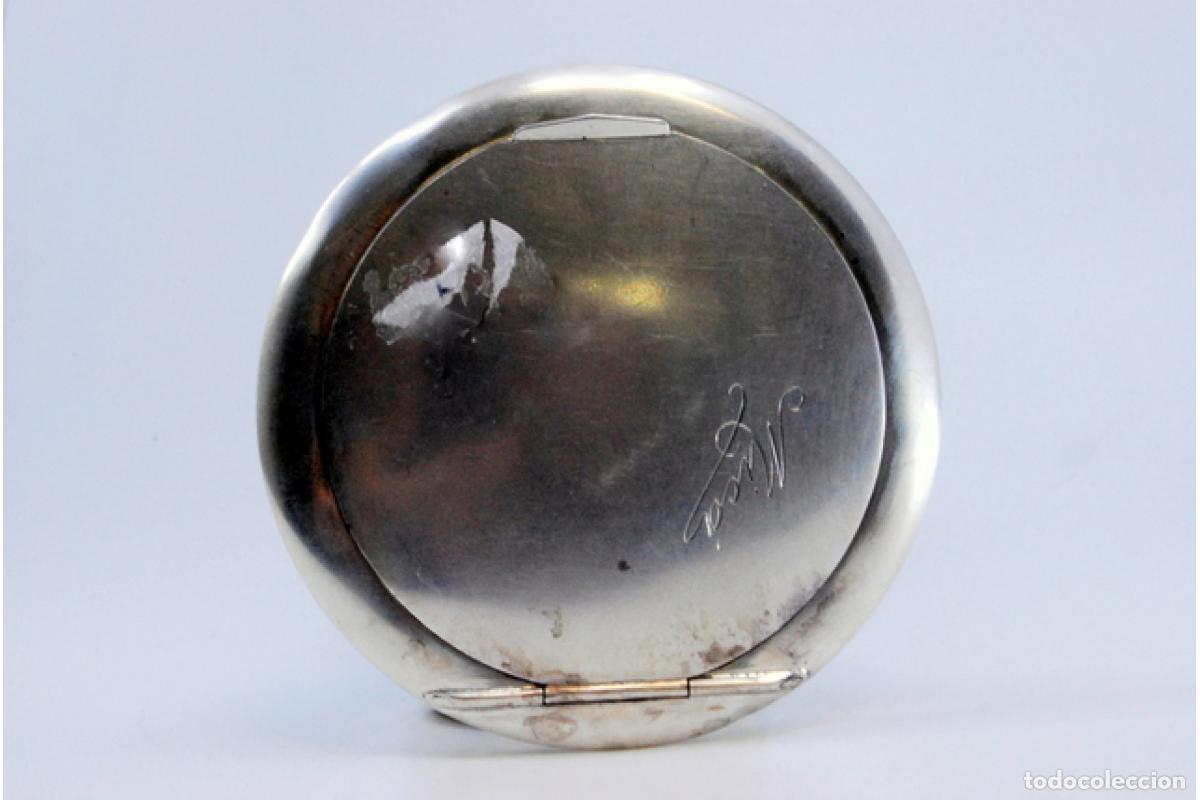 Antig&uuml;edades: Caja de belleza de plata - Foto 6