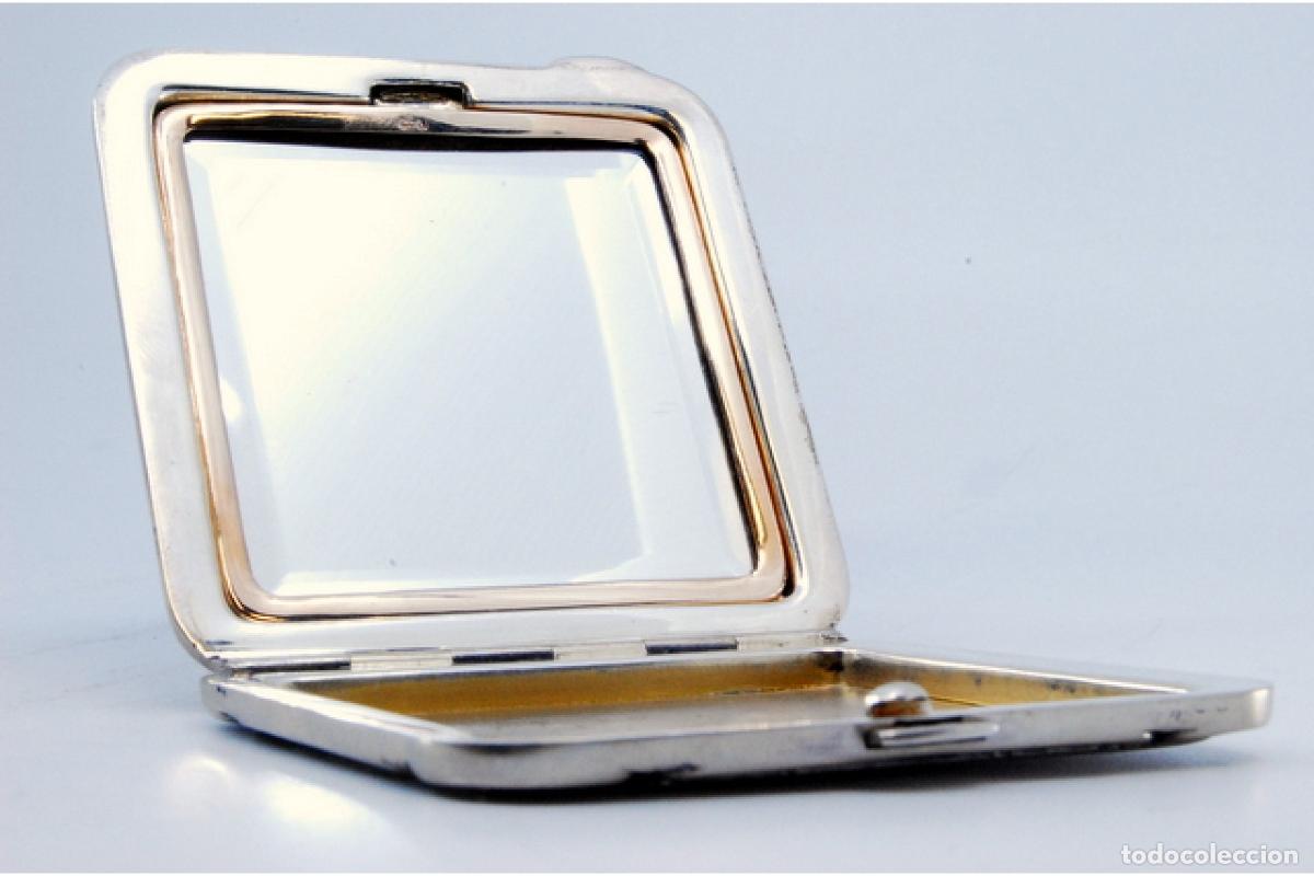 Antig&uuml;edades: Caja de belleza de plata - Foto 4
