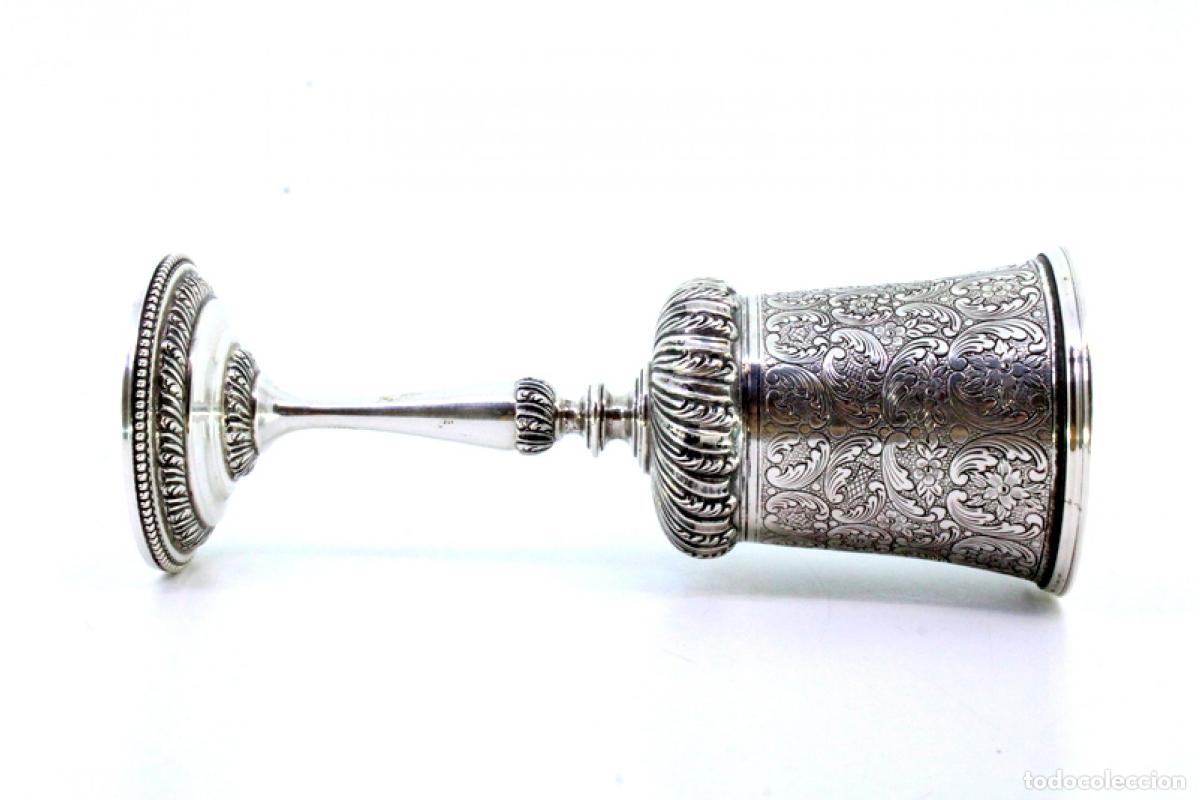 Antig&uuml;edades: C&aacute;liz de plata - Foto 2