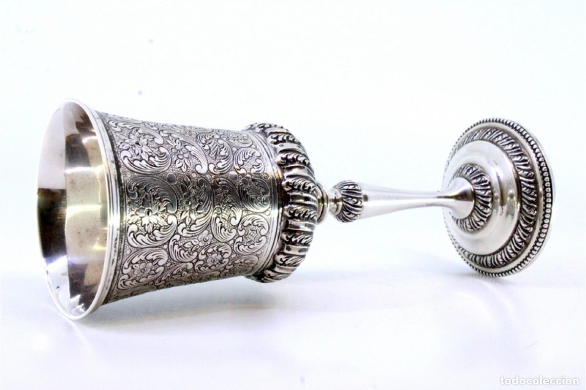 Antig&uuml;edades: C&aacute;liz de plata - Foto 3