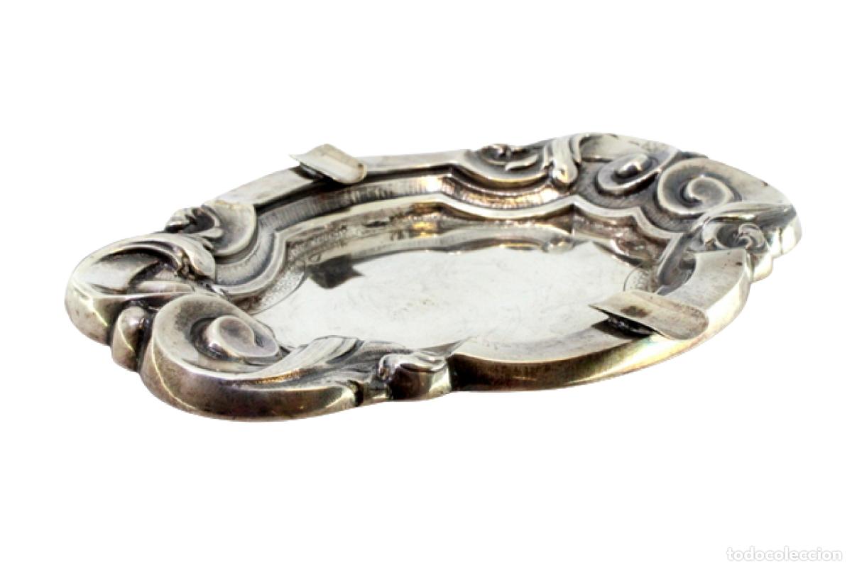Antig&uuml;edades: Cenicero de plata - Foto 1