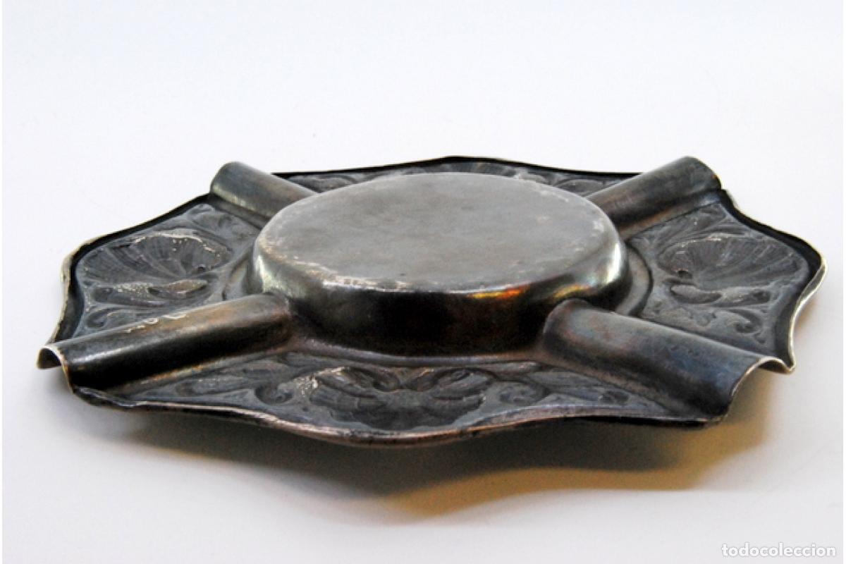 Antig&uuml;edades: Cenicero de plata - Foto 2