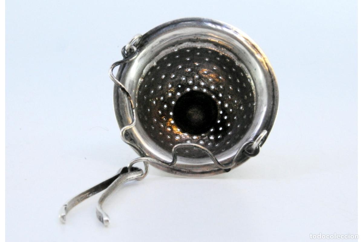 Antig&uuml;edades: Colador de t&eacute;, en plata - Foto 3
