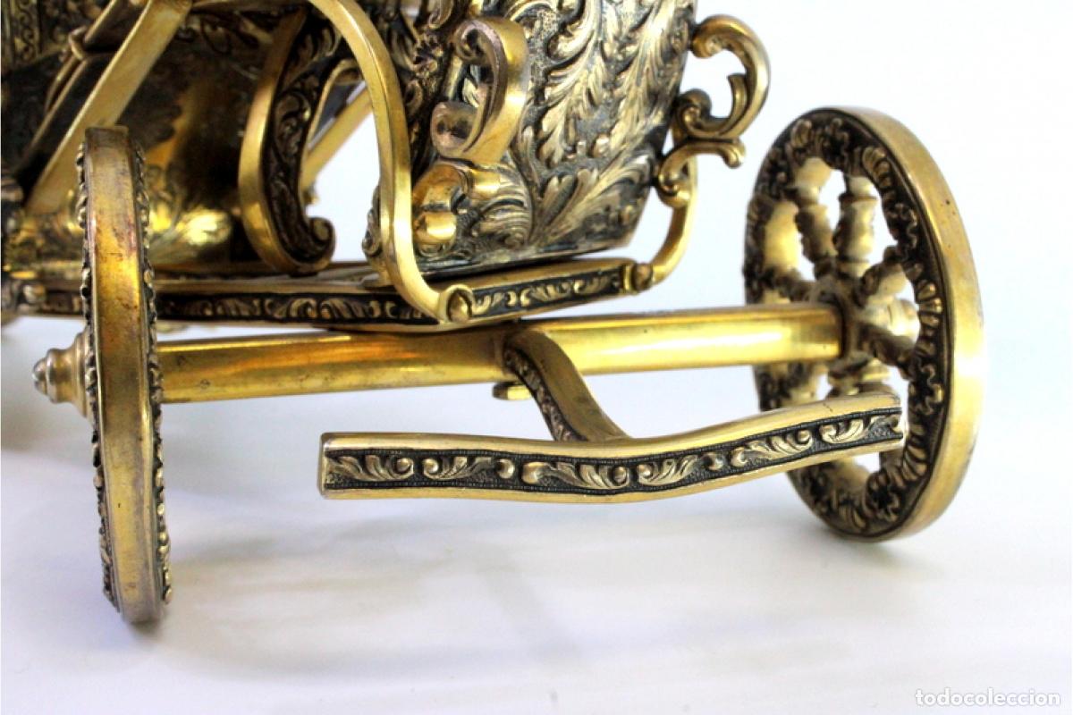 Antig&uuml;edades: Carruaje de plata dorada - Foto 9