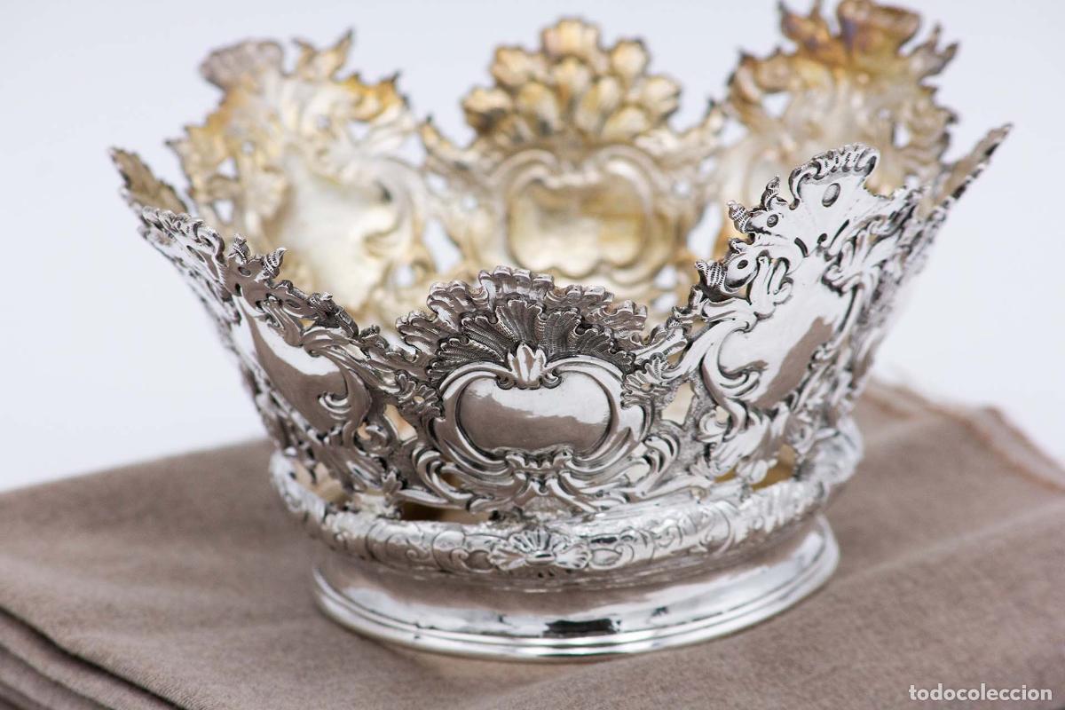 Antig&uuml;edades: Corona de plata - Foto 2