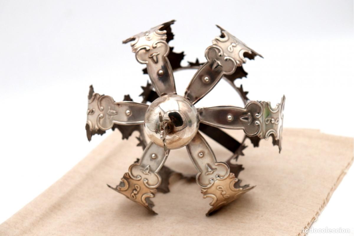 Antig&uuml;edades: Corona de plata - Foto 3