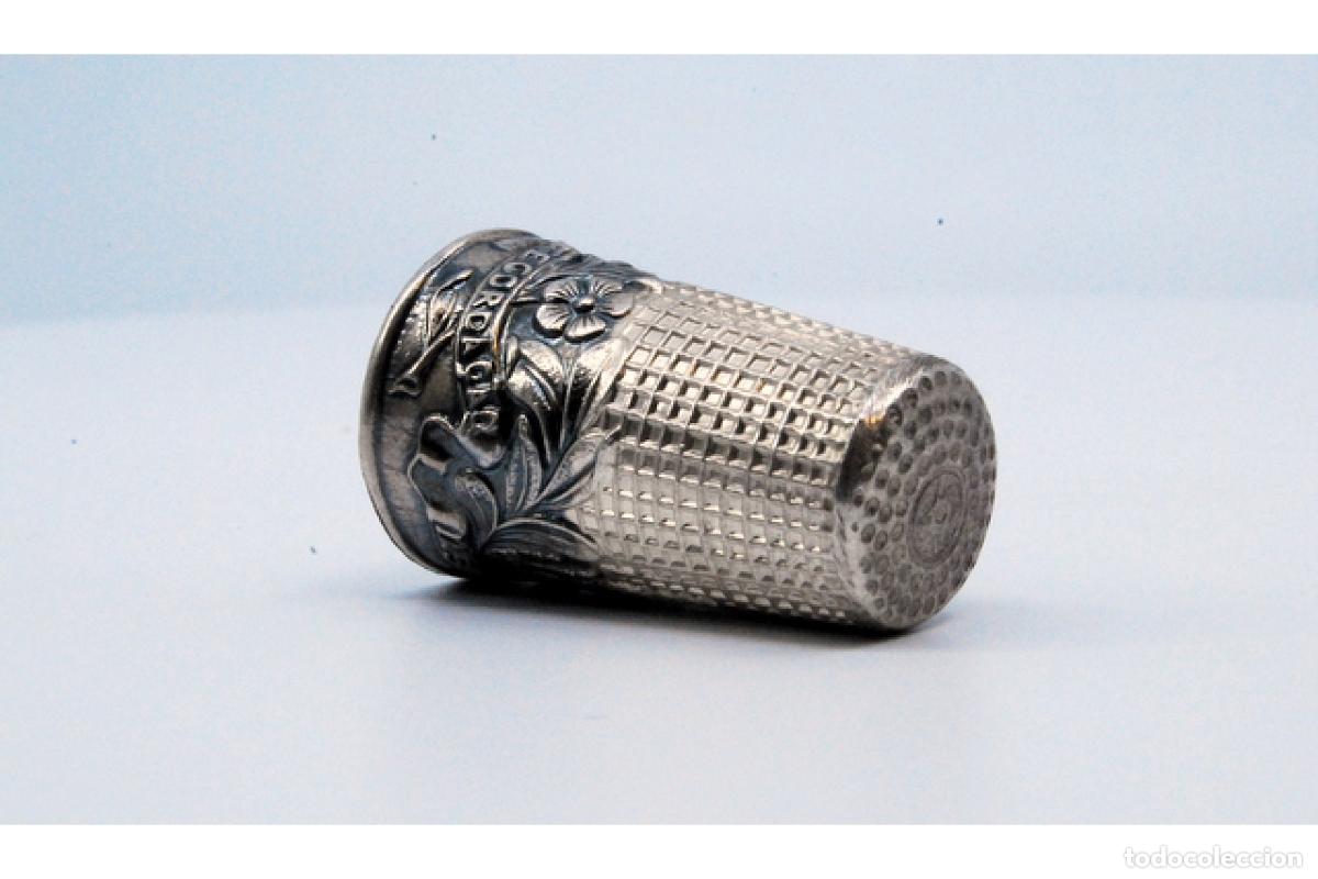 Antig&uuml;edades: dedal de plata - Foto 4