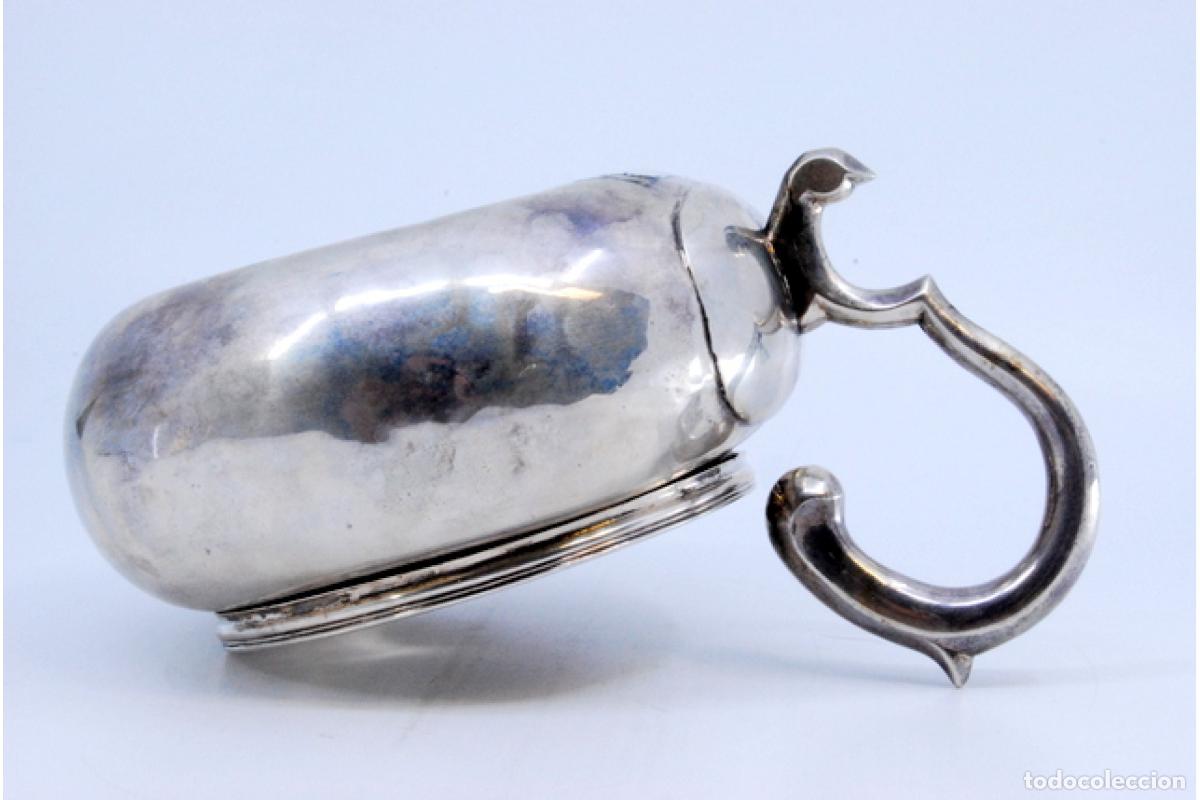 Antig&uuml;edades: escupidera de plata - Foto 4