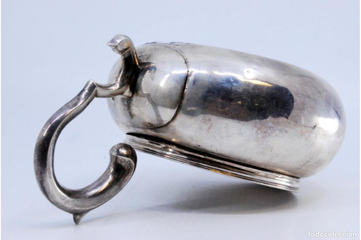 Antig&uuml;edades: escupidera de plata - Foto 5