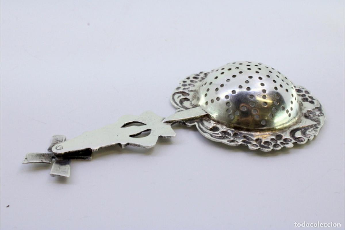 Antig&uuml;edades: Colador de t&eacute;, en plata - Foto 3