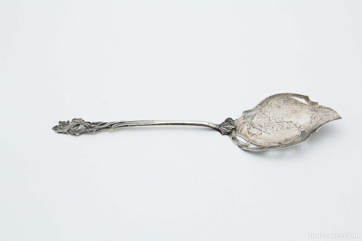 Antig&uuml;edades: Esp&aacute;tula de plata para servir postres. - Foto 1