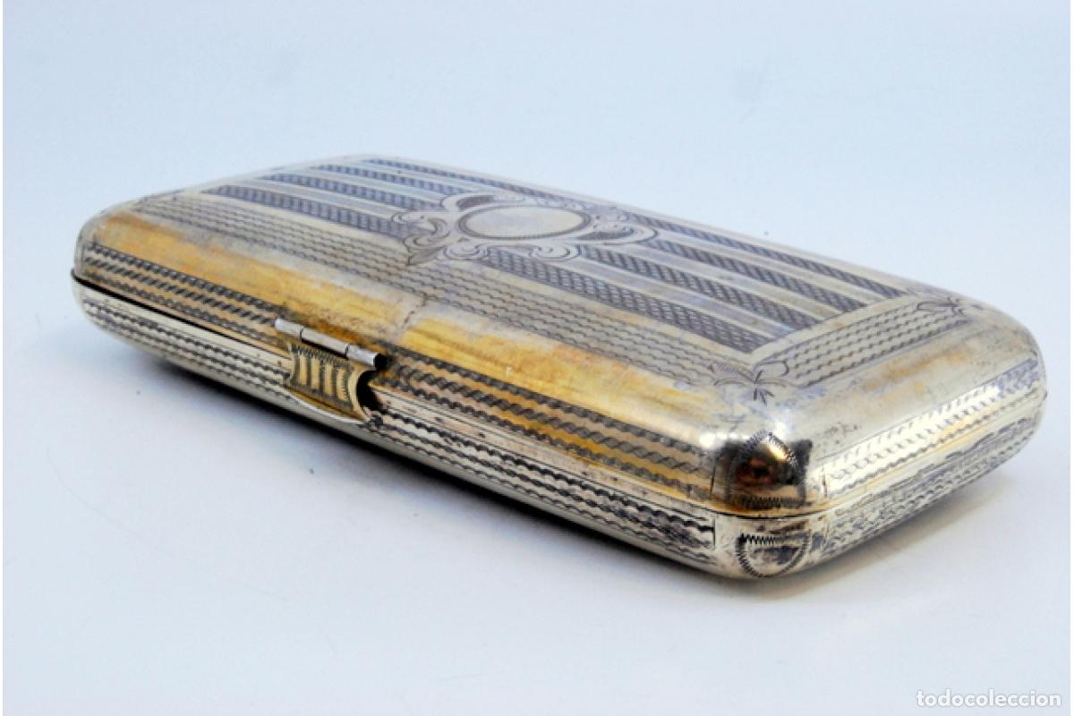 Antig&uuml;edades: Caja de puros, de plata dorada. - Foto 2