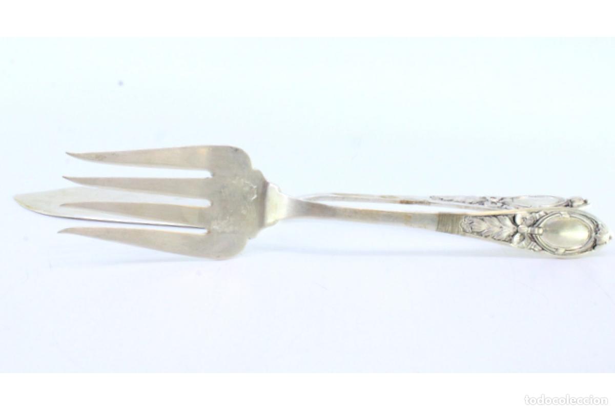 Antig&uuml;edades: Cuchillo y tenedor de plata para queso. - Foto 3