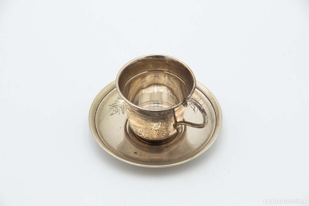 Antig&uuml;edades: taza de t&eacute; de plata - Foto 1