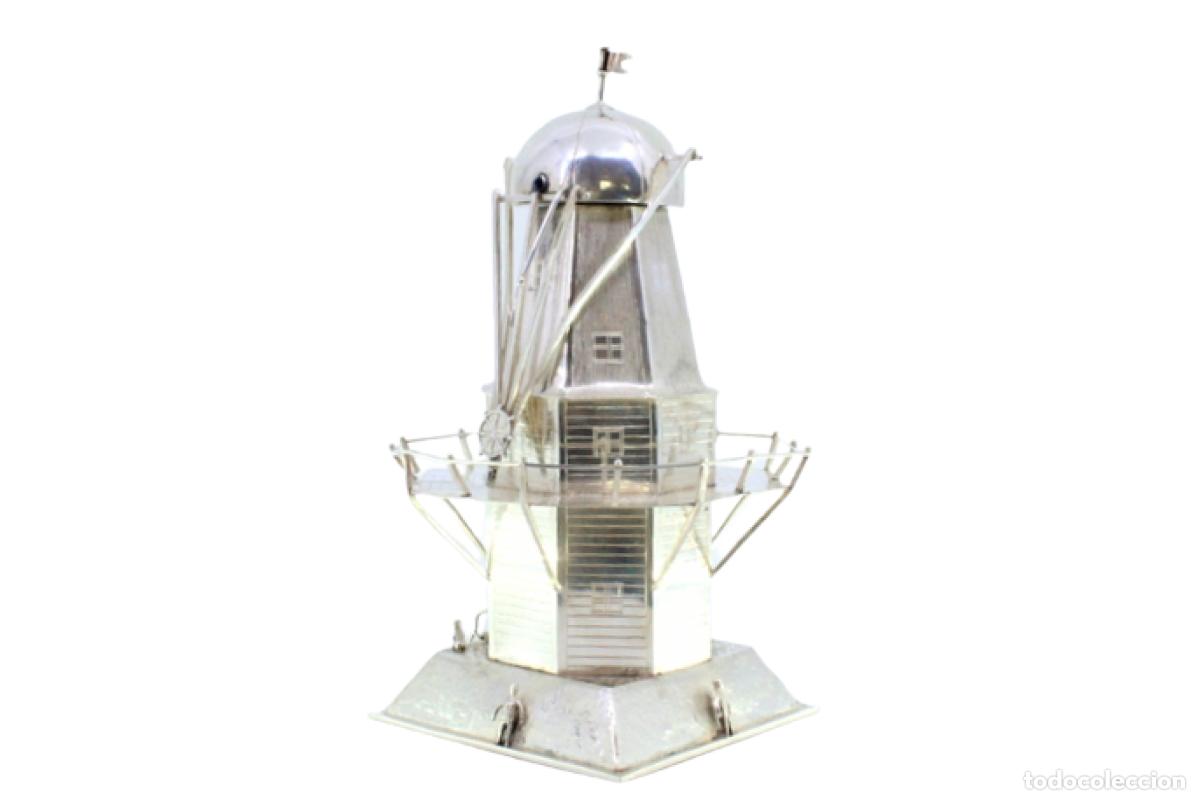 Antig&uuml;edades: Faro de plata - Foto 1