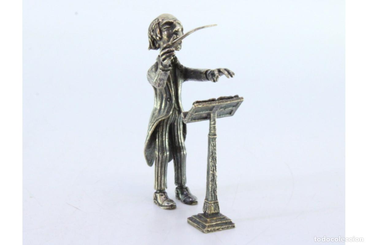Antig&uuml;edades: Maestro en plata - Foto 2