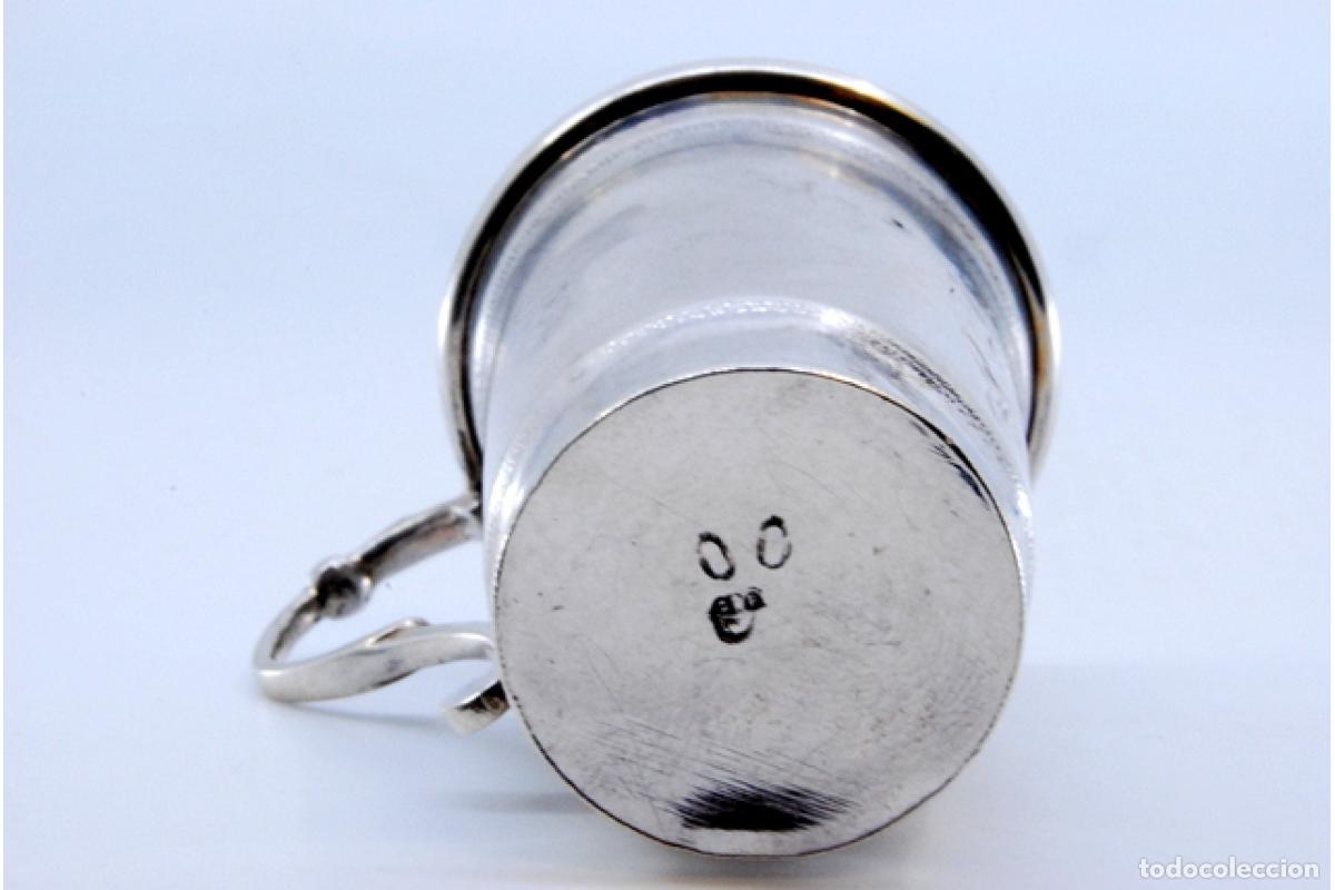 Antig&uuml;edades: taza de t&eacute; de plata - Foto 2