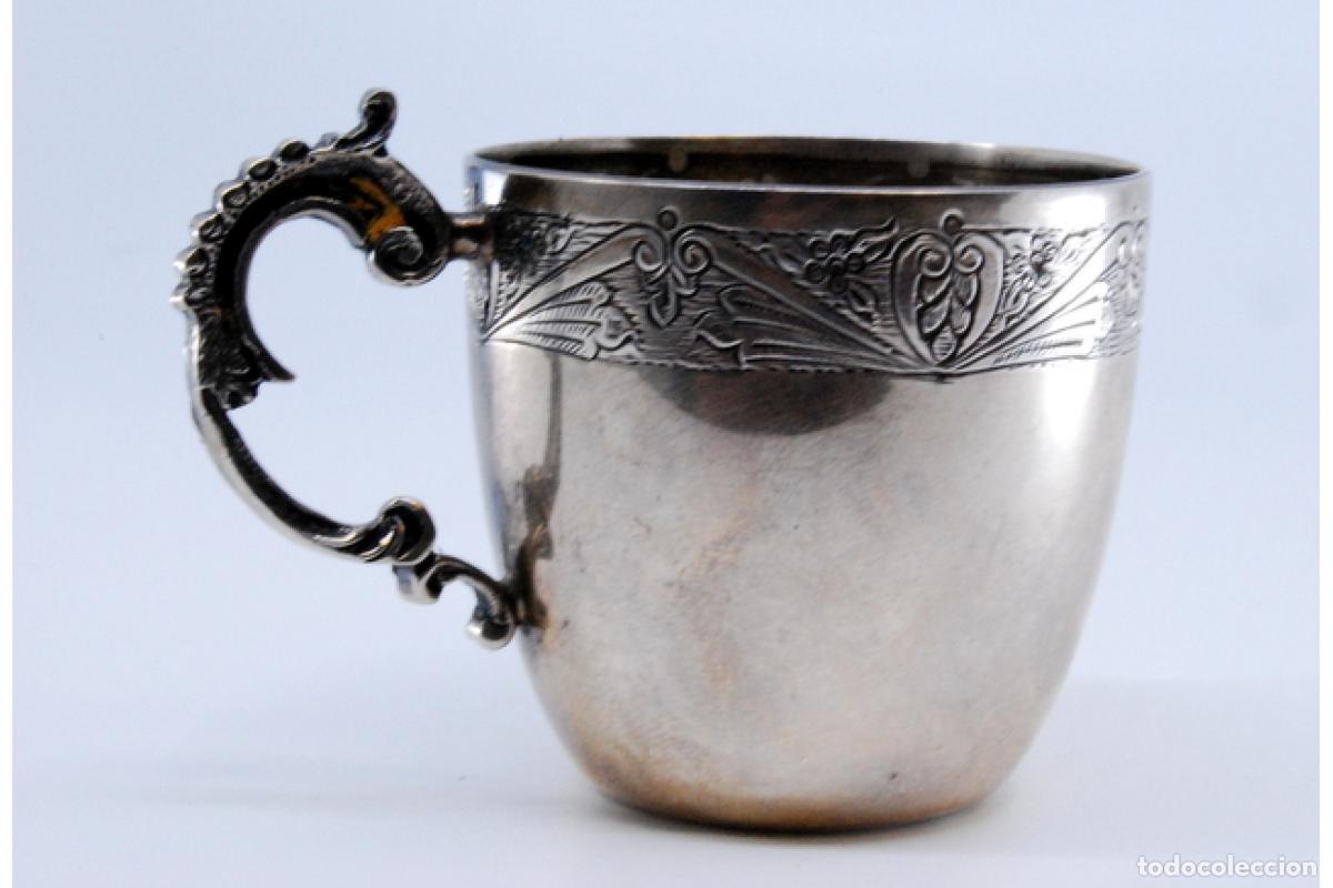 Antig&uuml;edades: taza de t&eacute; de plata - Foto 3