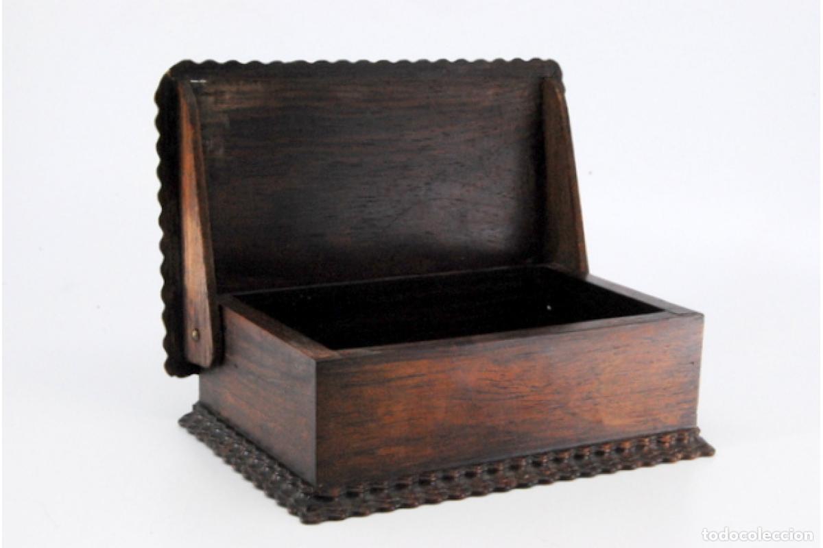 Antig&uuml;edades: Caja de tabaco, hecha de madera y plata. - Foto 6