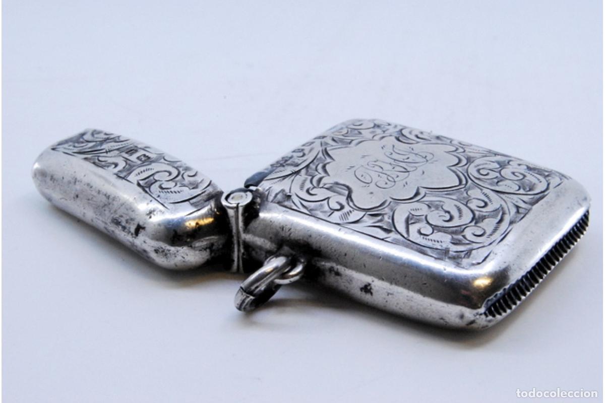 Antig&uuml;edades: Caja de cerillas de plata - Foto 3