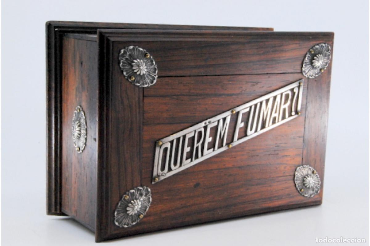Antig&uuml;edades: Caja de cigarrillos, hecha de madera y plata. - Foto 3