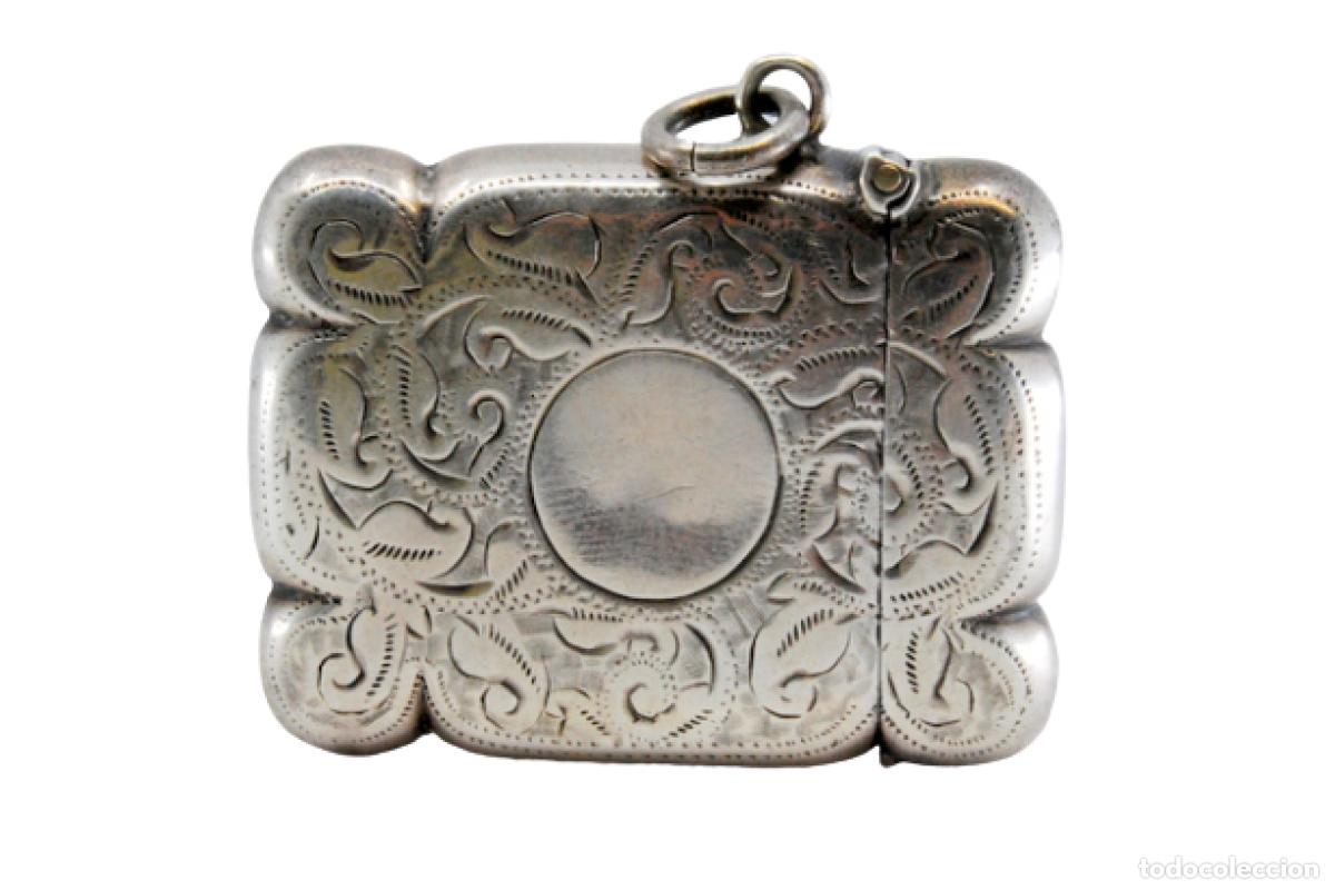 Antig&uuml;edades: Caja de cerillas de plata - Foto 1