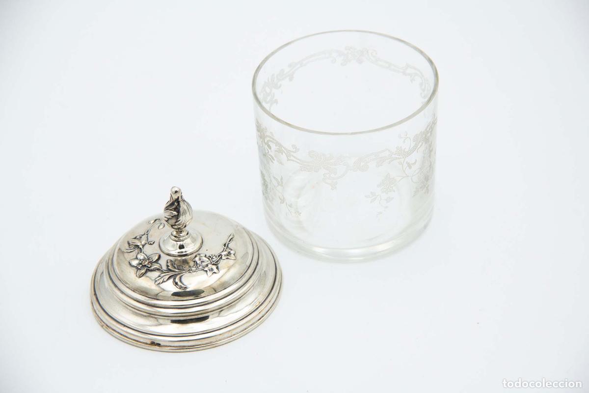 Antig&uuml;edades: Botella de vidrio y plata - Foto 2