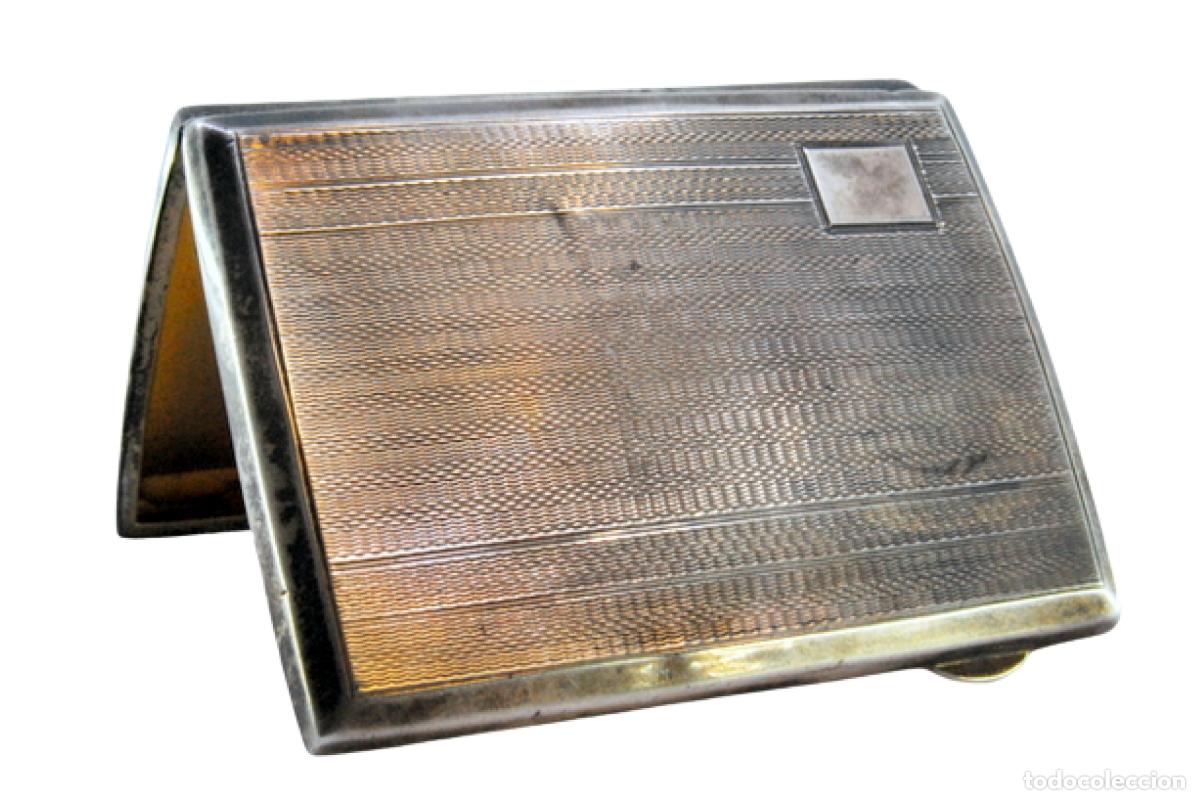 Antiquit&auml;ten: Caja de cigarrillos, en plata