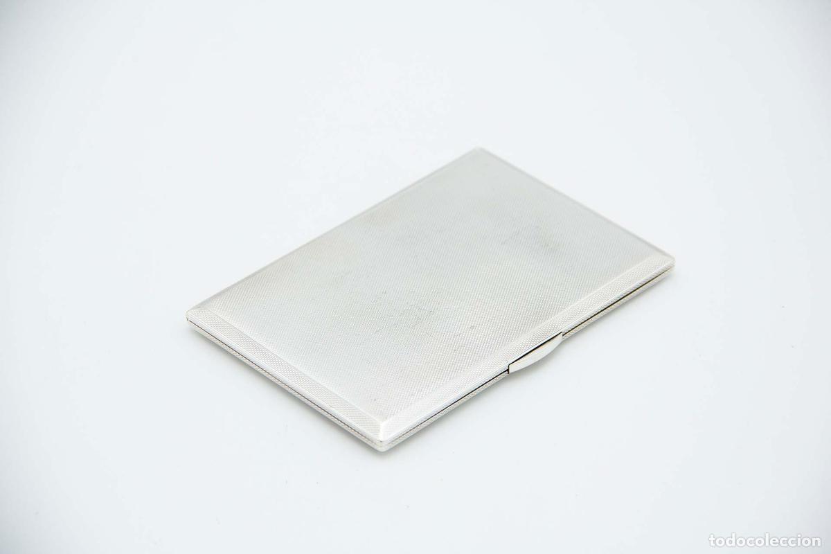 Antiguidades: Caja de cigarrillos, en plata