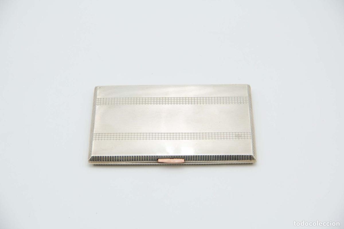 Antiguidades: Caja de cigarrillos, en plata
