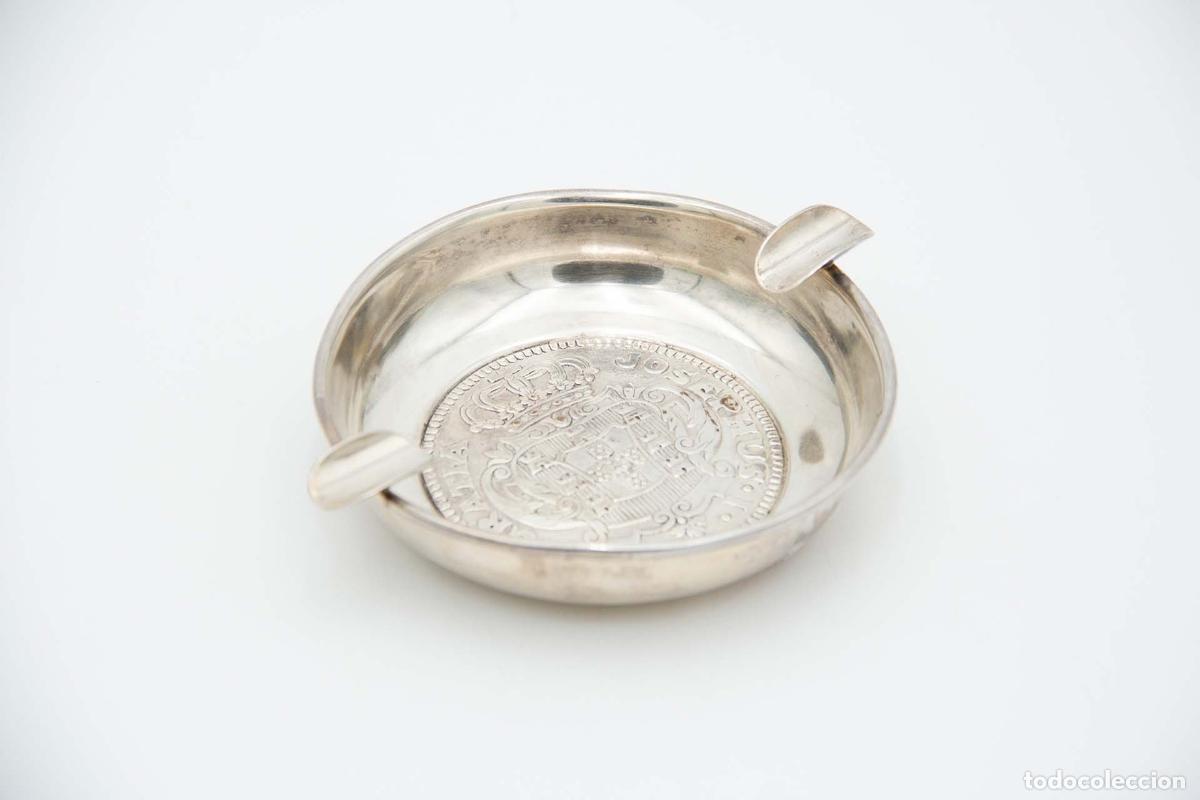 Antiques: Cenicero de plata