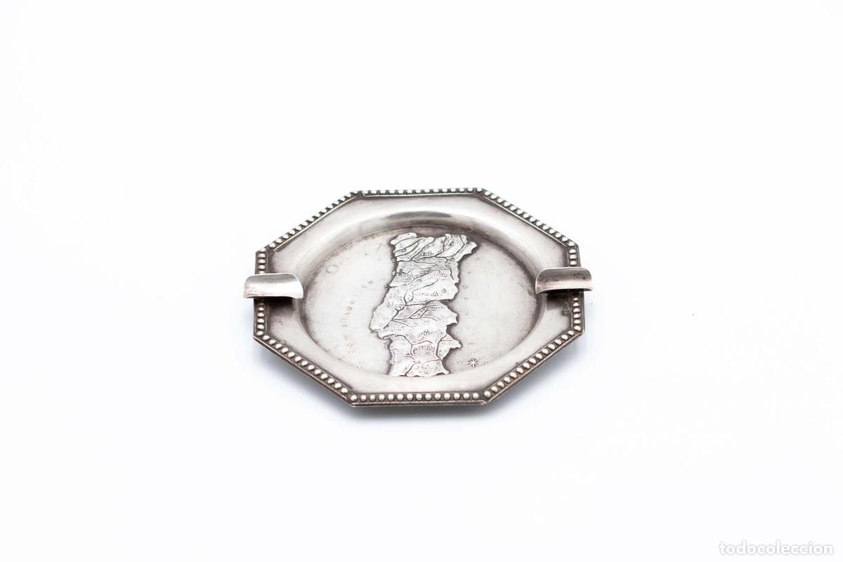 Antiquit&auml;ten: Cenicero de plata
