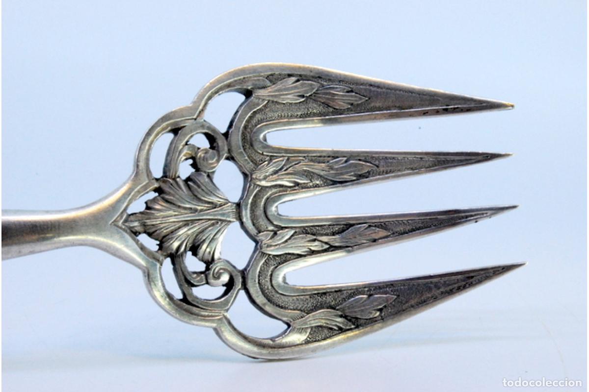 Antig&uuml;edades: Tenedor de plata para servir pescado - Foto 5