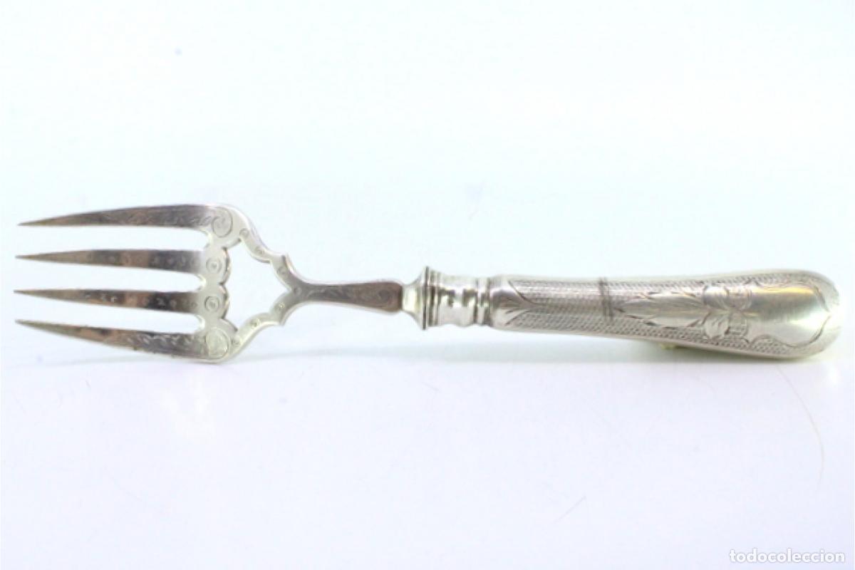 Antig&uuml;edades: Tenedor de plata para servir pescado - Foto 2