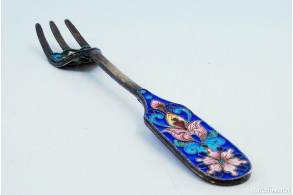 Antig&uuml;edades: Tenedor cloisonn&eacute; de plata rusa - Foto 2