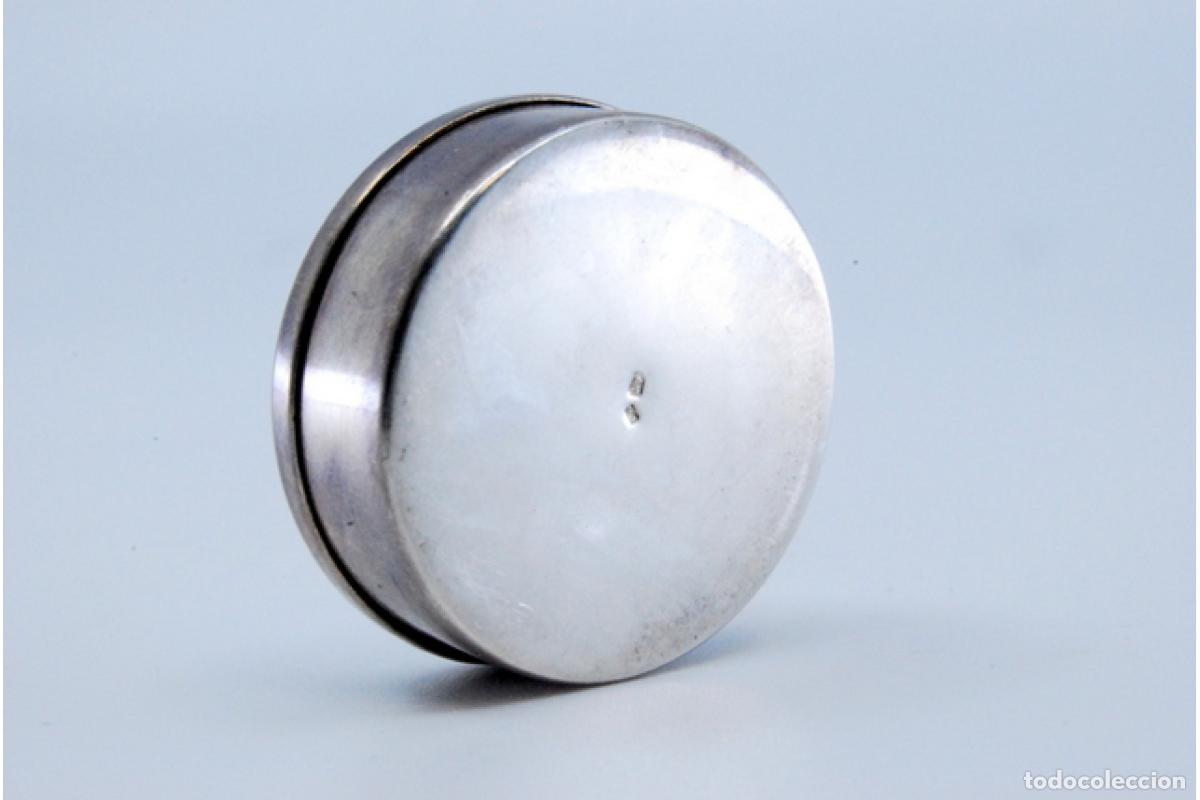 Antig&uuml;edades: Pastillero, en plata - Foto 4