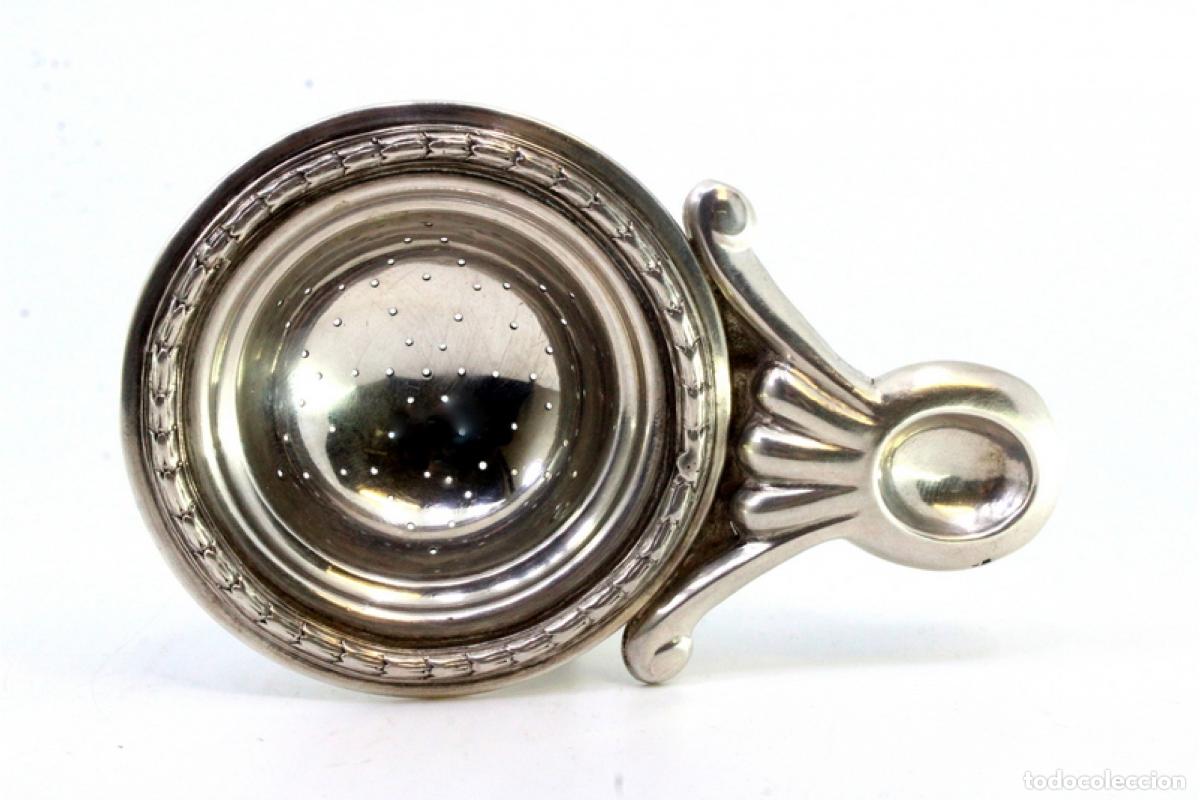 Antig&uuml;edades: Colador de t&eacute;, en plata - Foto 2