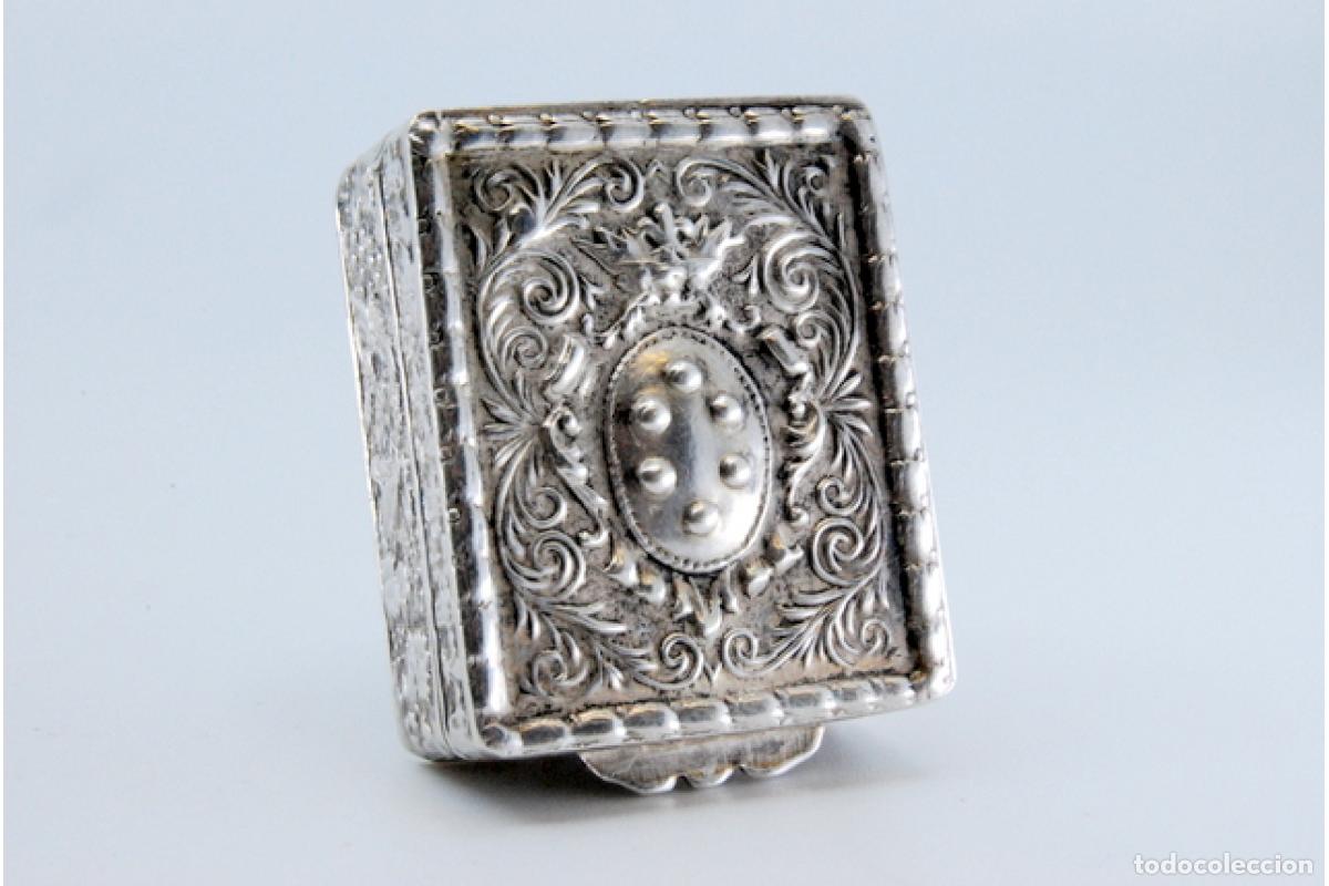 Antig&uuml;edades: Pastillero, en plata - Foto 3