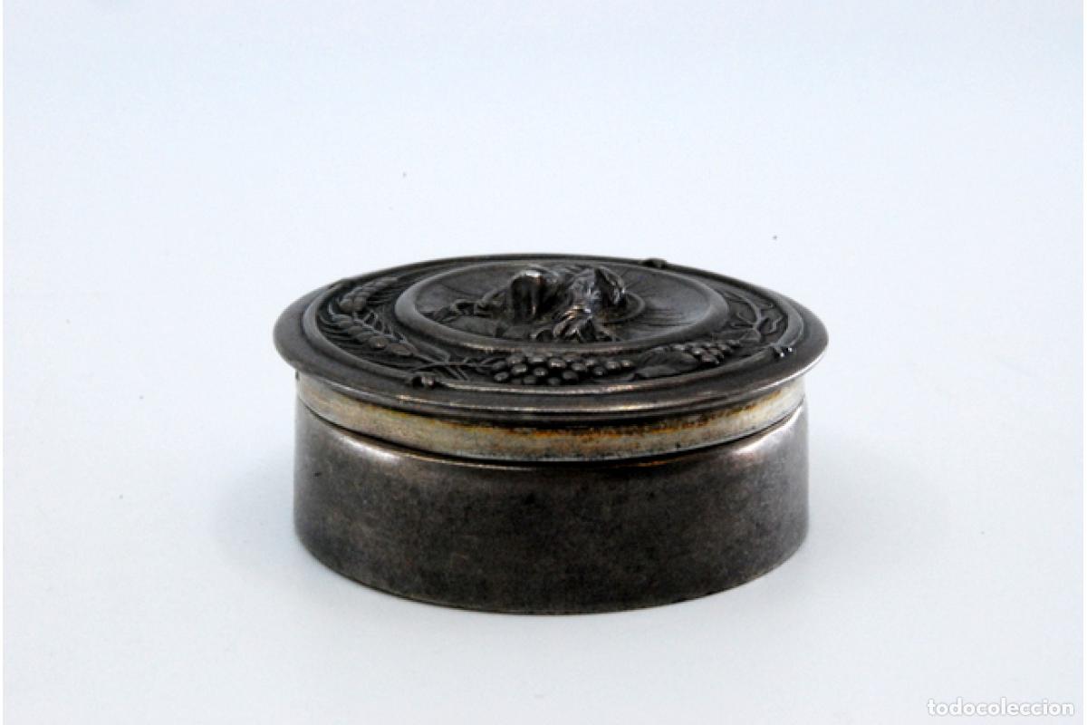 Antig&uuml;edades: Pastillero, en plata - Foto 3