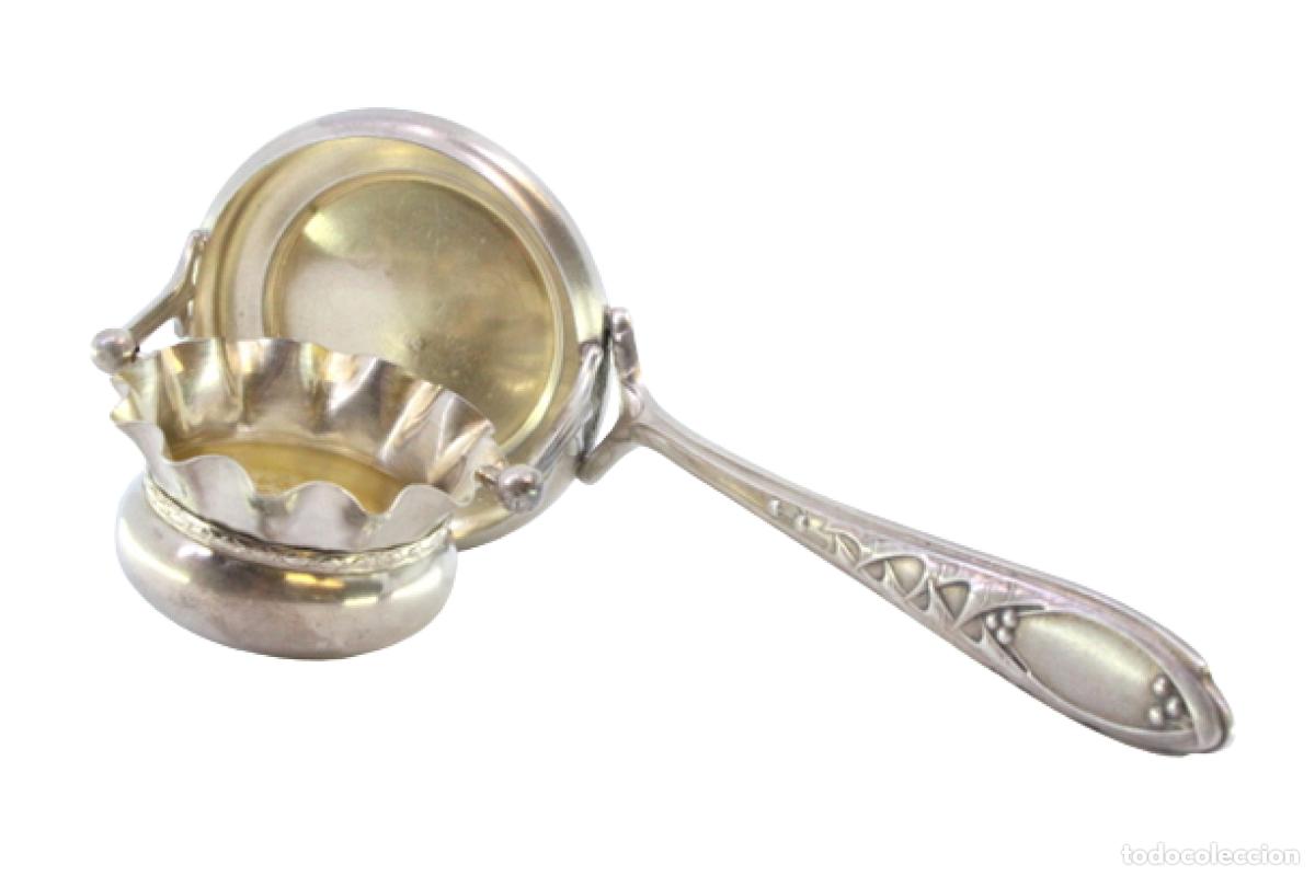 Antig&uuml;edades: Colador de t&eacute;, en plata - Foto 1