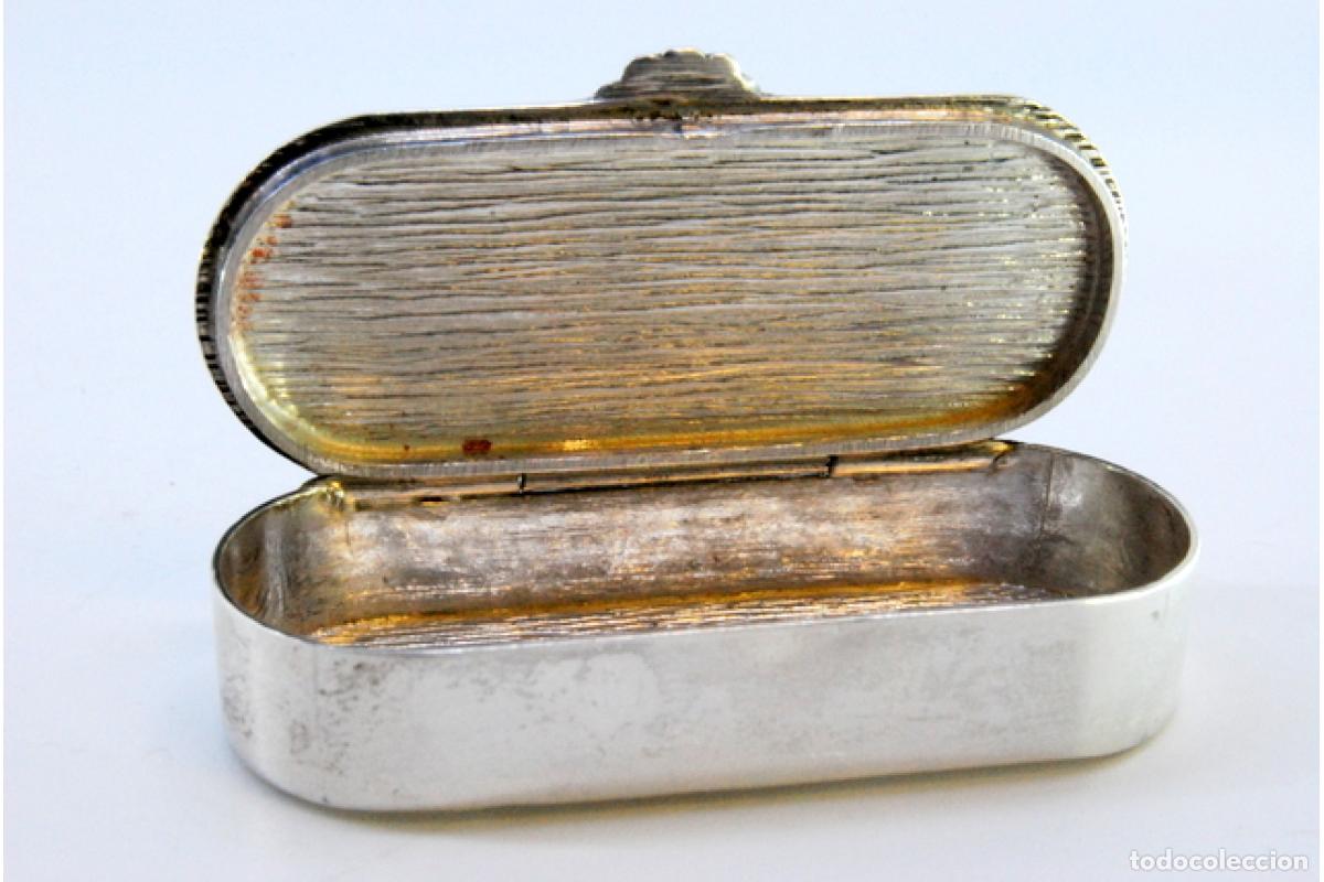Antig&uuml;edades: Pastillero, en plata - Foto 3