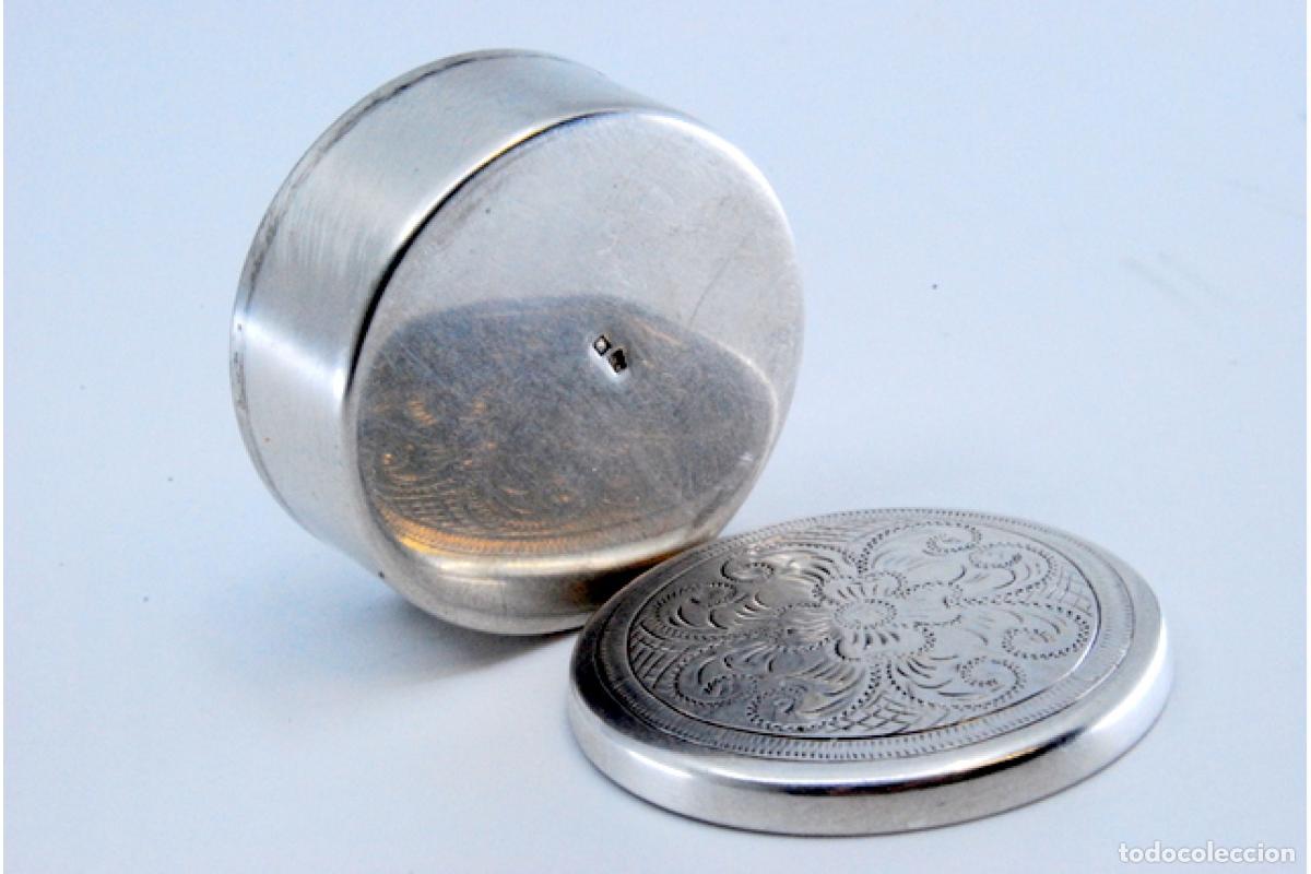 Antig&uuml;edades: Pastillero, en plata - Foto 2